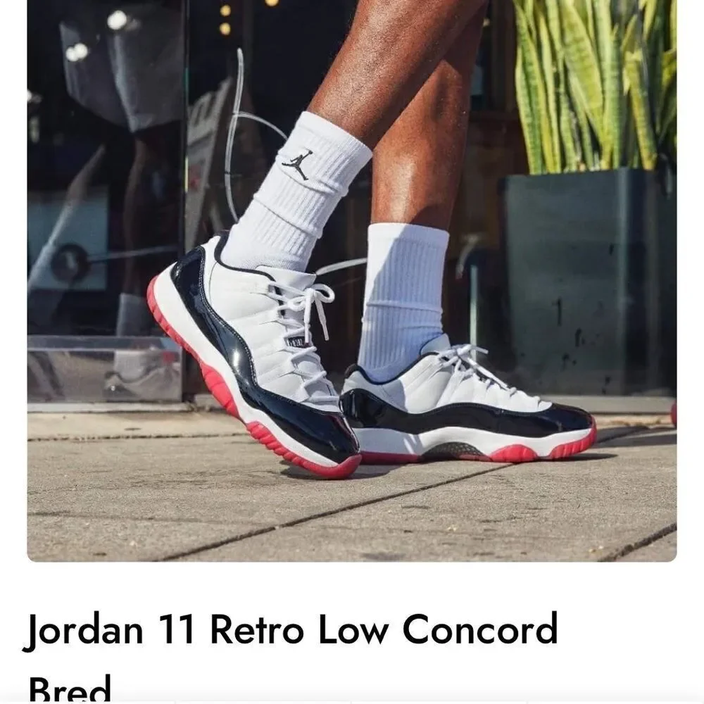 Air Jordan 11 Retro Low Concard Bred Sz 10.5 men Used 2 times